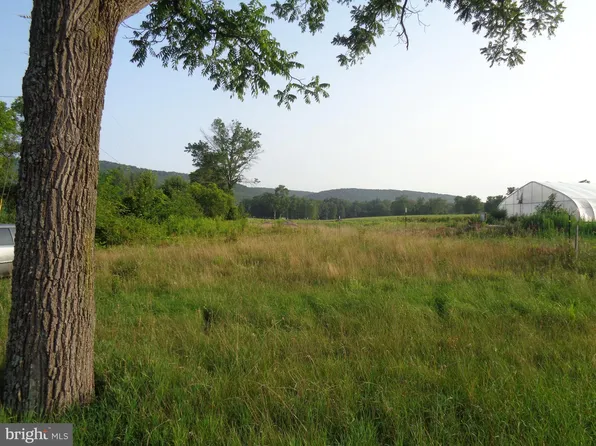 1328 Pine Rd, Carlisle, PA 17015