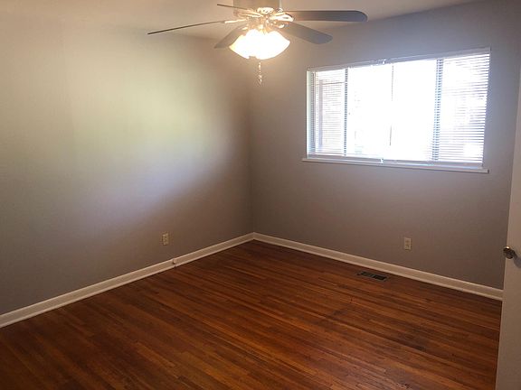 4th image of 3A Garfield Cir #A