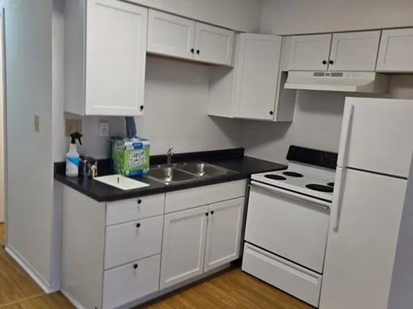 317 W McKinley Rd #9, Ottawa, IL 61350