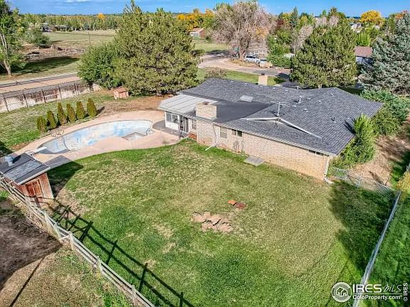 4th image of 9795 Schlagel St