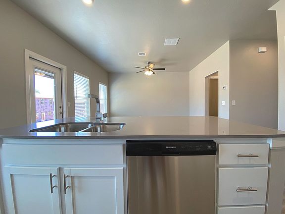 4th image of 7923 NW 135th Ter