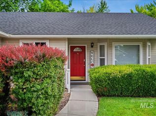 11884 W Driftwood Ct, Boise, ID 83713