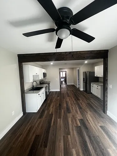 110 Union St Photo 1