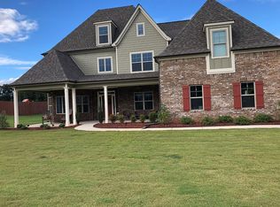 152 Palomino Dr, Newnan, GA 30265