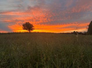 Pinnacle Ln, Meadows Of Dan, VA 24120