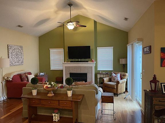5th image of 6884 Marigny Ave #14-688