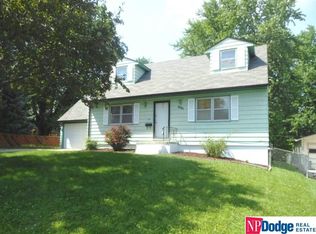 12524 B St, Omaha, NE 68144