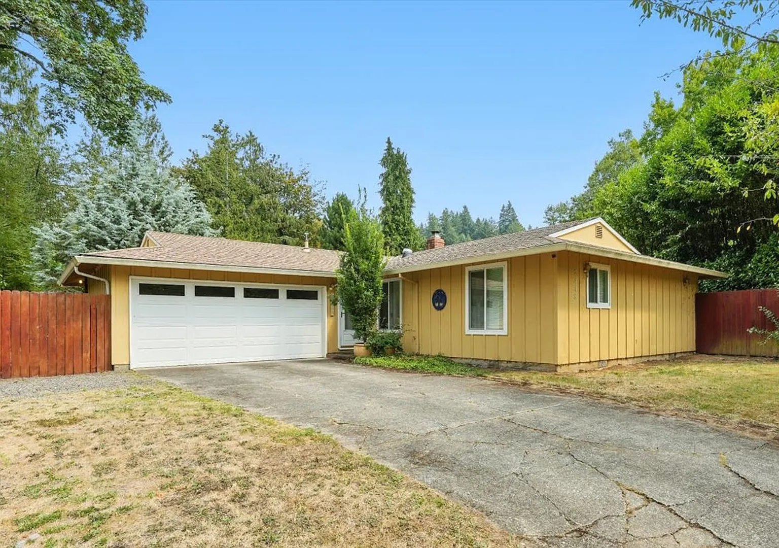 Charming Single-Level 3-Bedroom Home for Rent in West Linn! — Photo 1