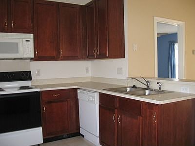 5th image of 213 Gale Ln