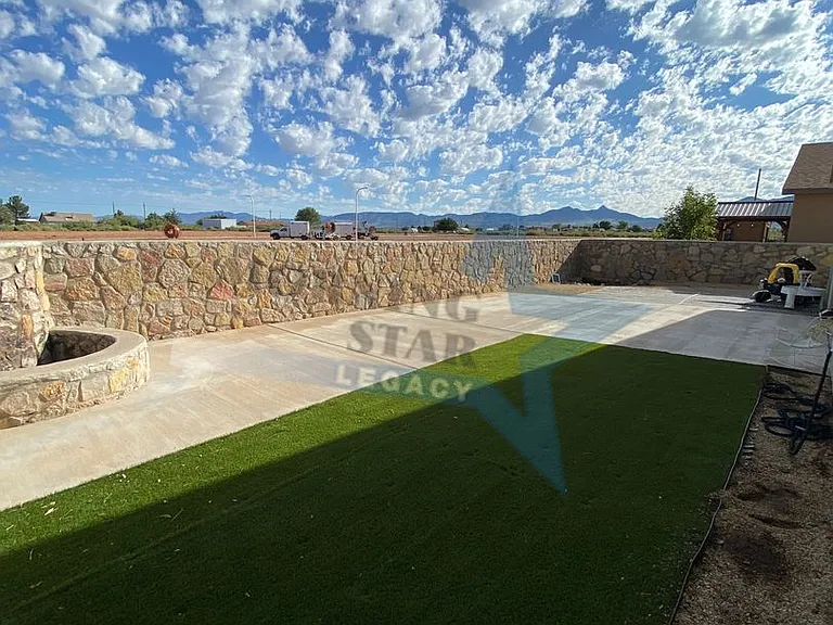 5950 Big Jim Dr — Photo 31