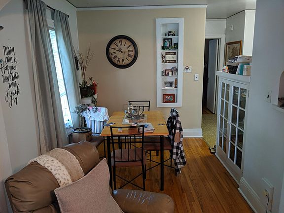 2nd image of 394 Cleveland Ave N APT 1