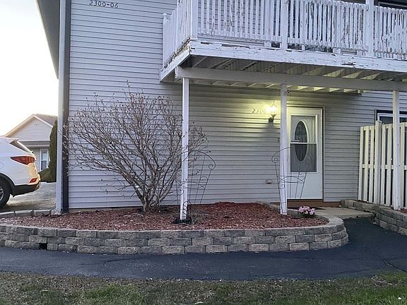 2nd image of 2300 Carnation Dr #0