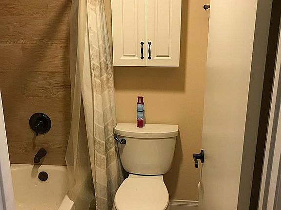 4th image of 13118 Wimberly Sq Unit 73