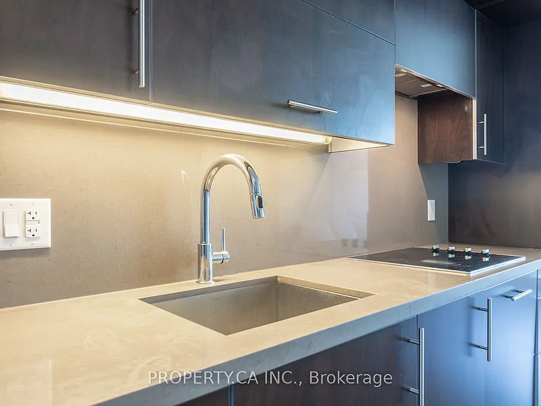 5 Sheppard Ave E #3422 — Photo 9