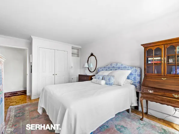 132 East 35th Street image 9 of 31