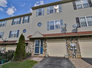 7391 Lincoln Ct, New Tripoli, PA 18066