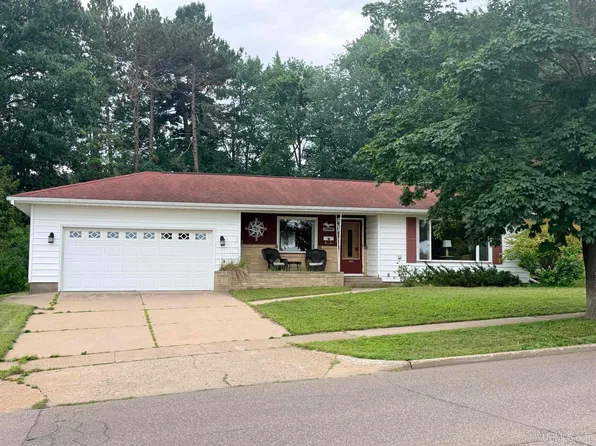 813 W Fair Ave, Marquette, MI 49855