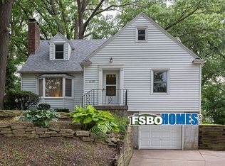 1528 Fulton Ct, Davenport, IA 52803