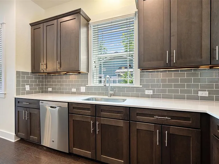 5407 Link Ave — Photo 13