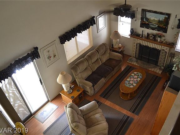 3rd image of 2805 Barrel Cactus Dr