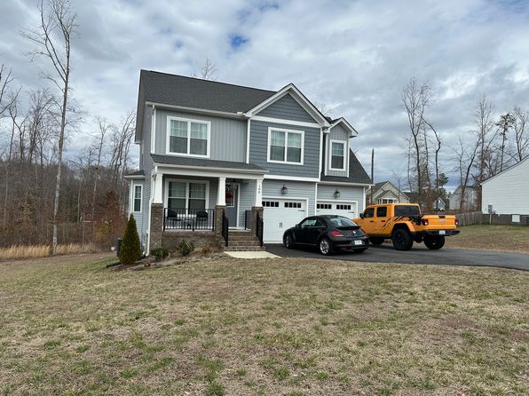 100 Estelle Ct