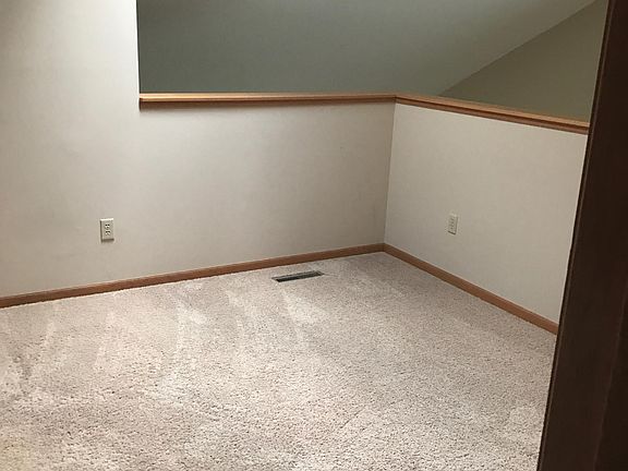 4th image of 2640 Mallard Dr