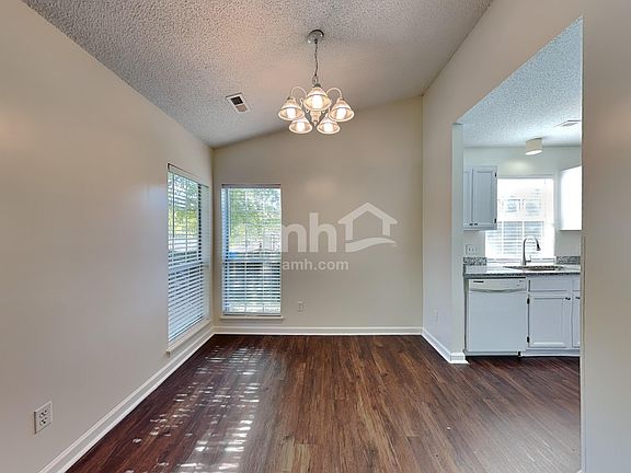 4th image of 3104 Wythe Ct