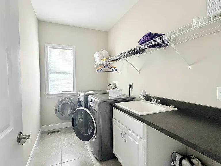 3137 Broadstone Dr — Photo 13
