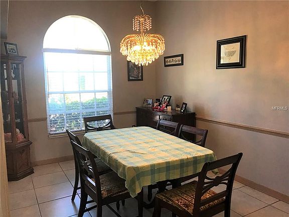 5th image of 613 Adriane Park Cir