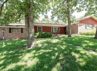 1497 Oakdale Dr, Bartlesville, OK 74006
