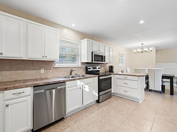 4th image of 149 Pine Hill Dr