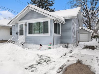 1709 Wood St, Elkhart, IN, 46516