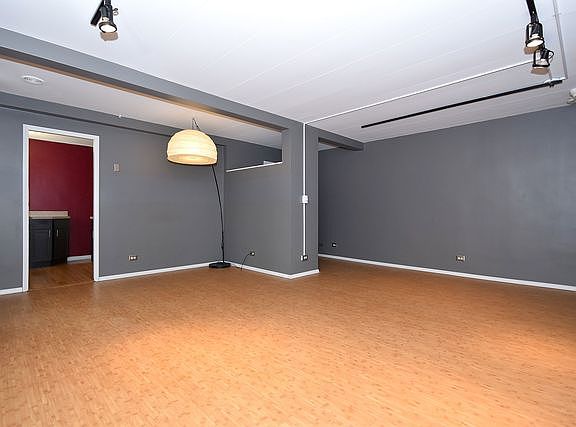 5th image of 7210 Oak Ave #2