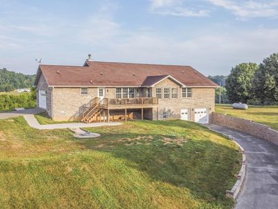 2380 Paradise Way, Sevierville, TN, 37876