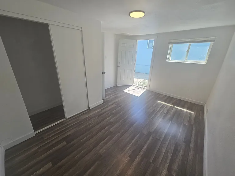 400 Santa Fe Dr #12 — Photo 21