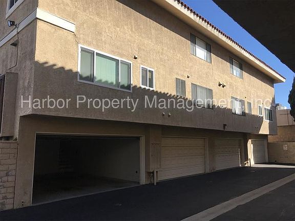 2nd image of 21602 Figueroa St Unit 30