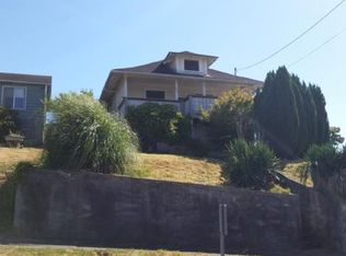 110 W C St, Rainier, OR 97048