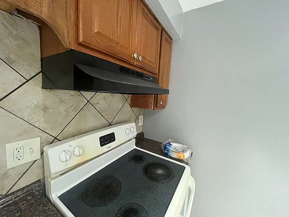 3rd image of 441 W Turner St APT 1