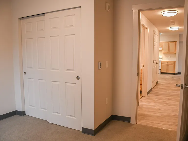 Kirkland Heights Apartments — Photo 94