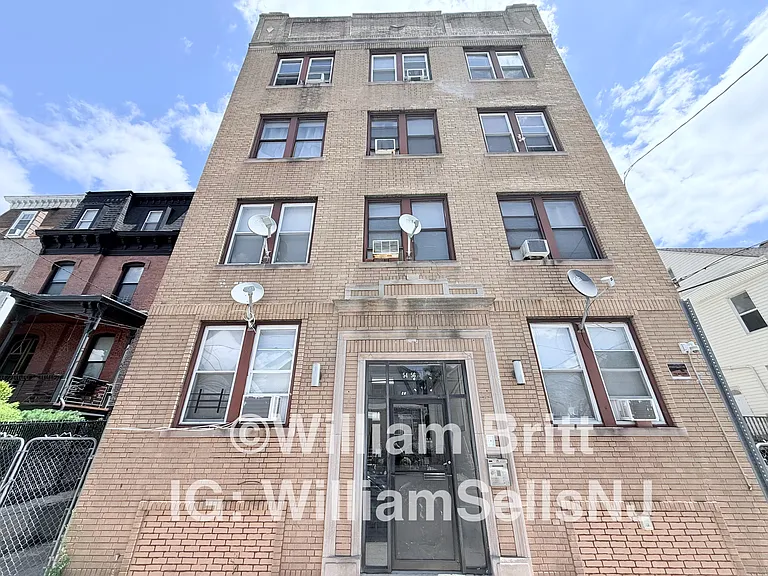 54 Linden Ave #402 — Photo 19