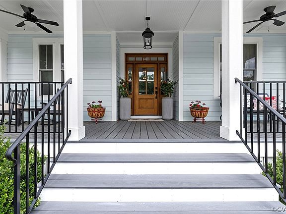 3rd image of 1707 Tulip Hill Dr
