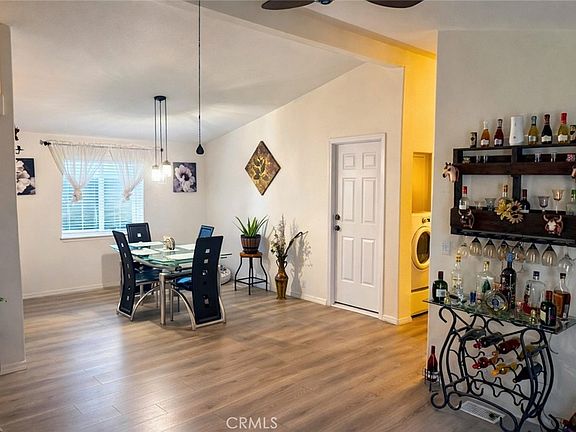 2nd image of 32901 Crescent Ave
