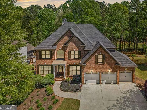 414 Lake Point Trce, Canton, GA 30114