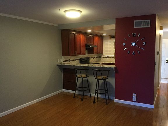 2nd image of 1339 Charmwood Sq