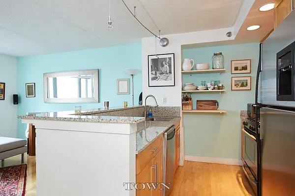 Rented by Town Residential | media 2