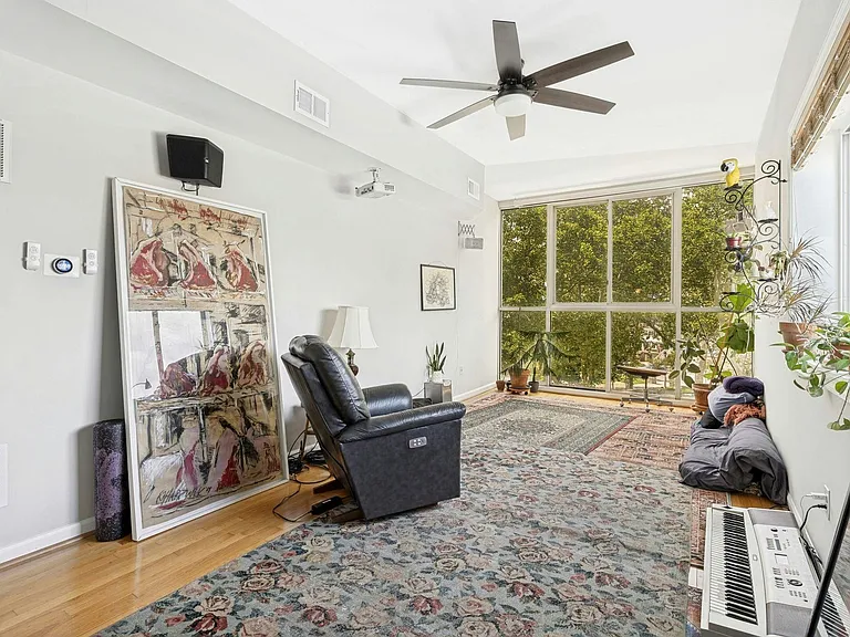 200 Paterson Plank Rd #401 — Photo 4