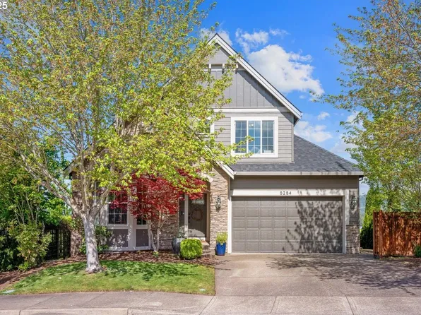 5254 N Wedgewood Loop, Newberg, OR 97132