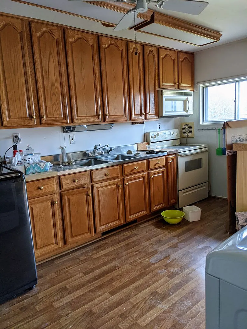 Newark Ranch -Showing Saturday 9/16 11am-11:15 — Photo 4
