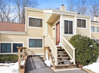 152 Stone Mdw, South Salem, NY 10590