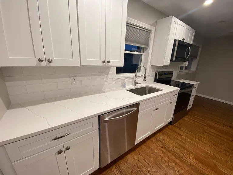 1 Squantum Ct — Photo 12